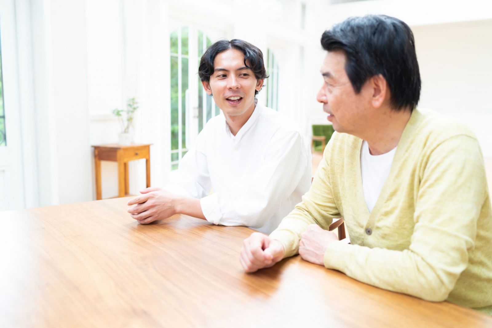 男性が悩んでいる